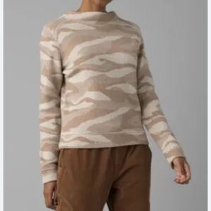 Prana Skowbound Sweater size small. Beige/cream design in wool blend.